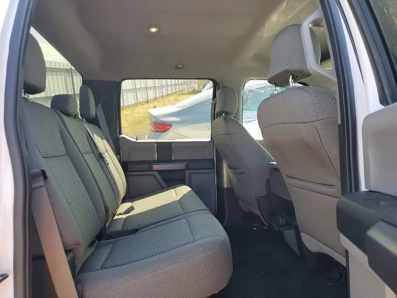 2015 FORD F150 SUPERCREW  