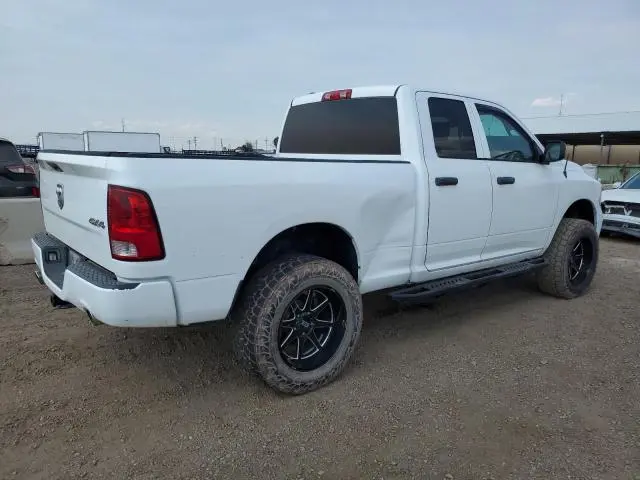 2014 RAM 1500 ST  