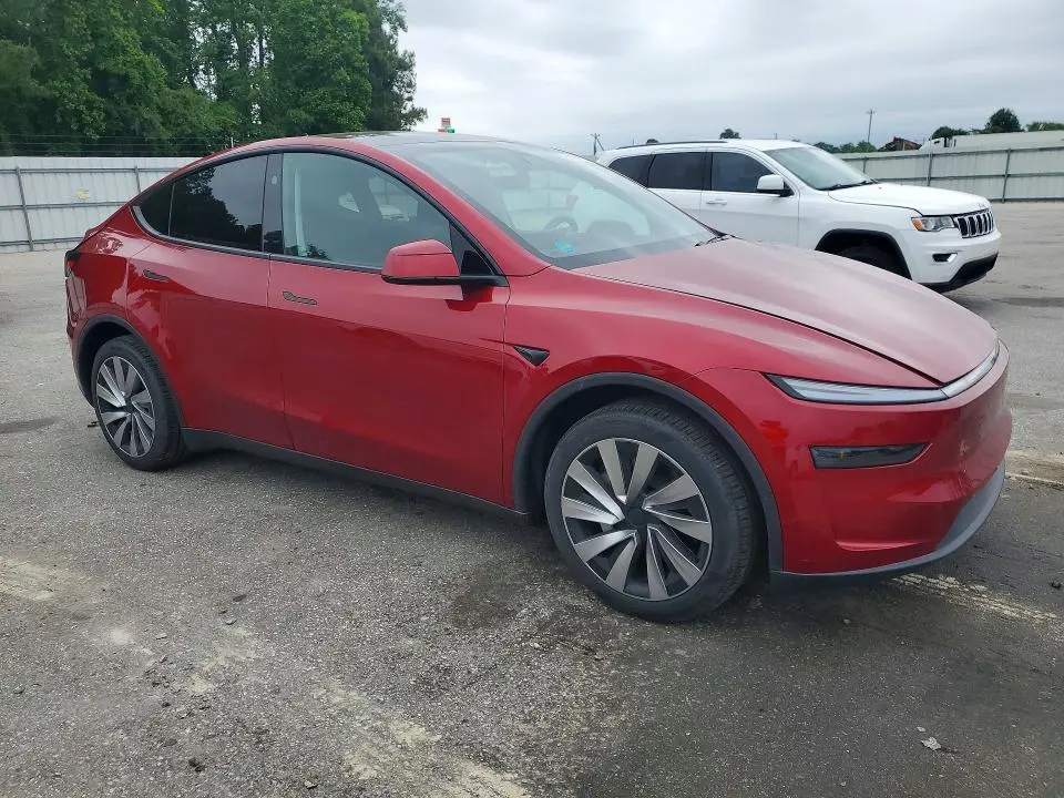 2026 TESLA MODEL Y   