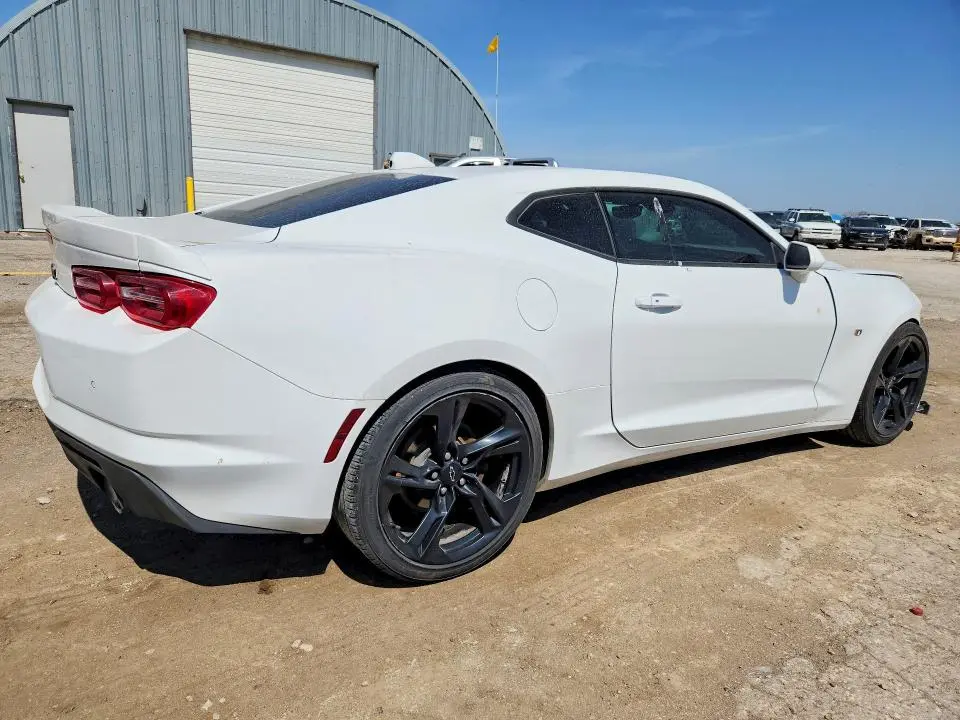 2020 CHEVROLET CAMARO LT  