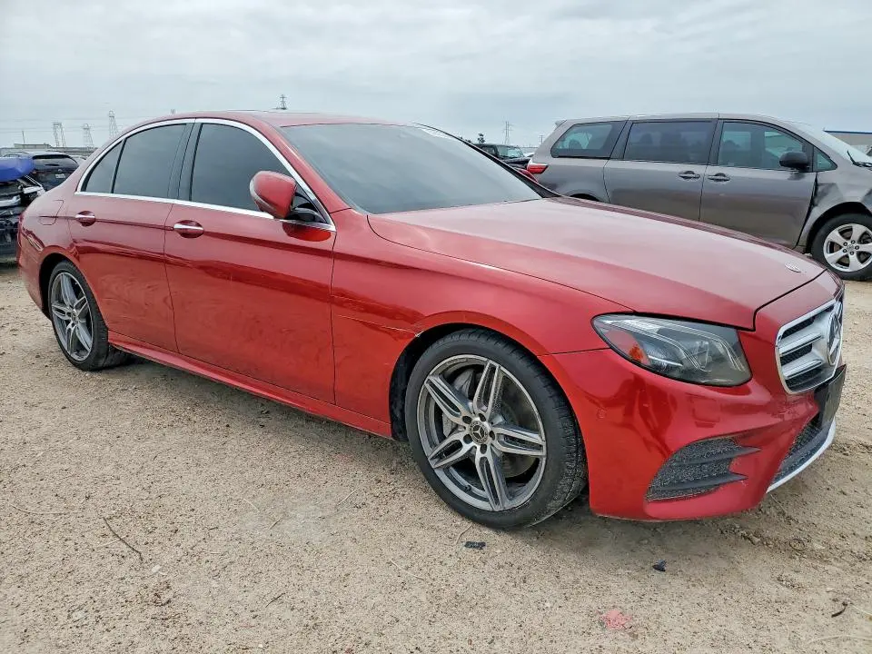 2019 MERCEDES-BENZ E 300  