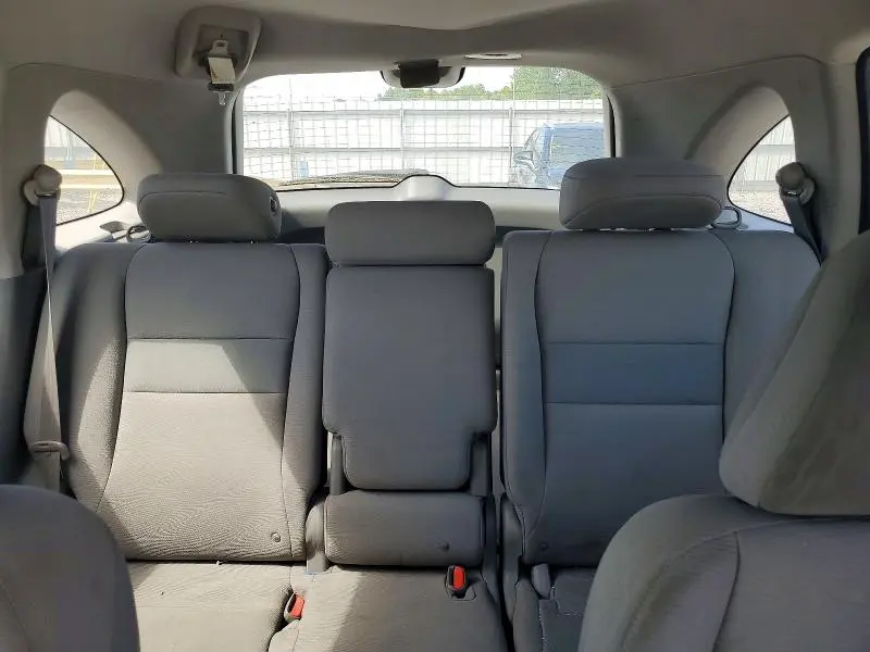 2011 HONDA CR-V LX  