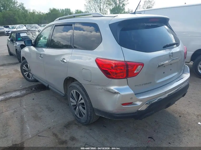 2017 NISSAN PATHFINDER SV