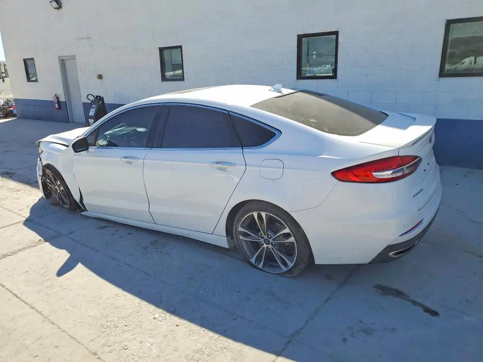 2020 FORD FUSION TITANIUM  