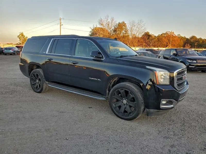 2015 GMC YUKON XL C1500 SLT  