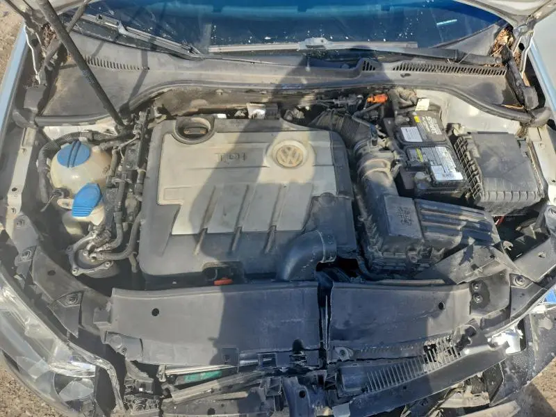 2011 VOLKSWAGEN JETTA TDI  
