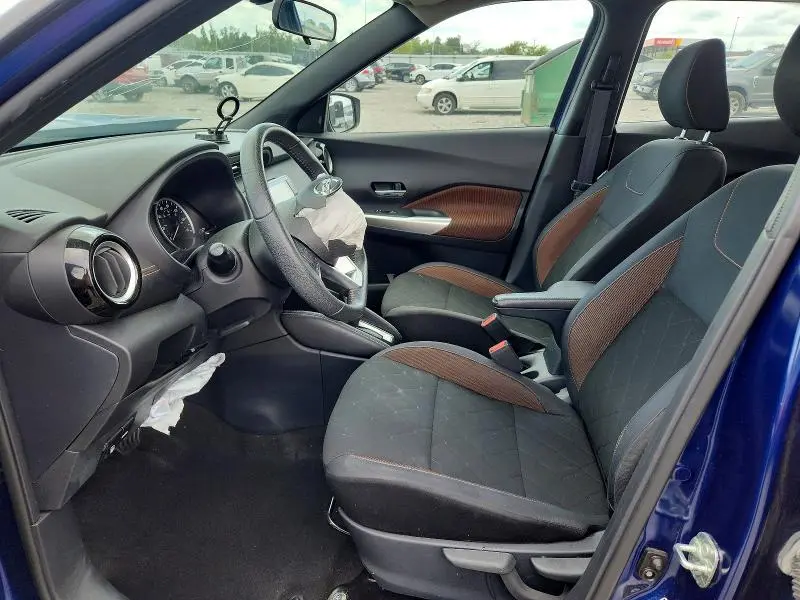 2020 NISSAN KICKS SR  