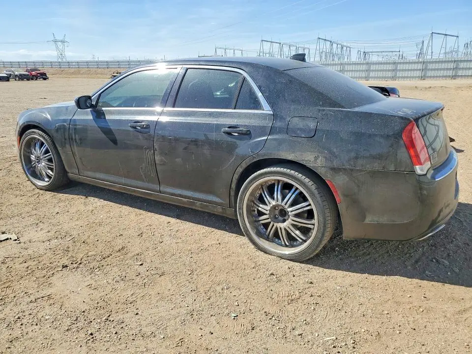 2015 CHRYSLER 300 LIMITED  