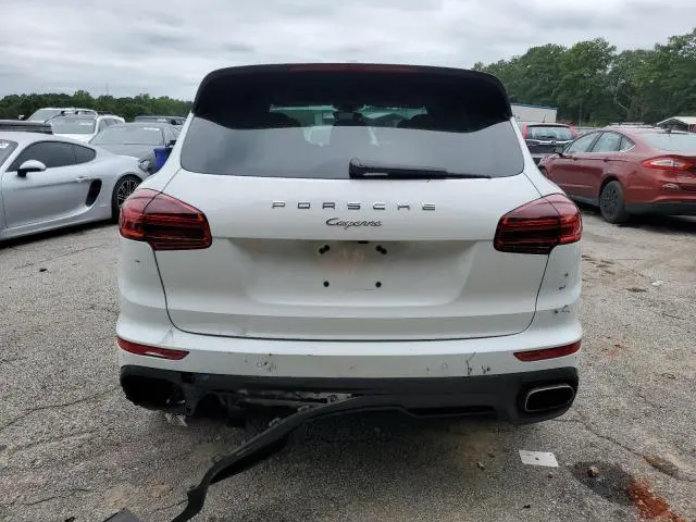 2018 PORSCHE CAYENNE   
