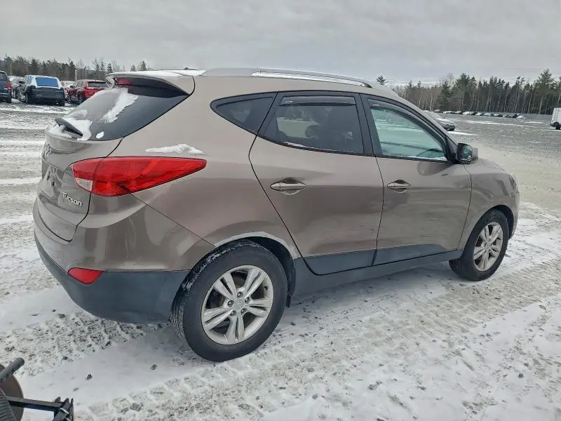 2012 HYUNDAI TUCSON GLS  