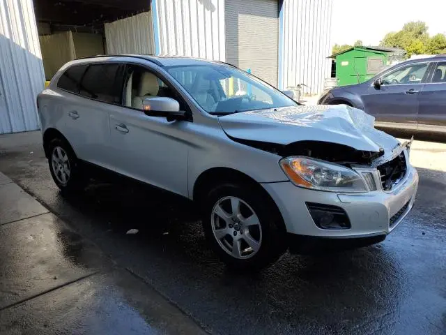 2010 VOLVO XC60 3.2  