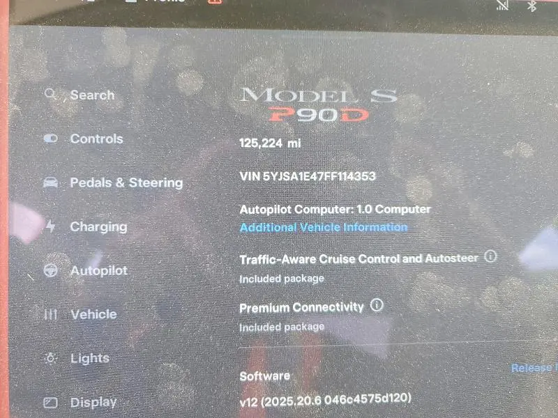 2015 TESLA MODEL S   