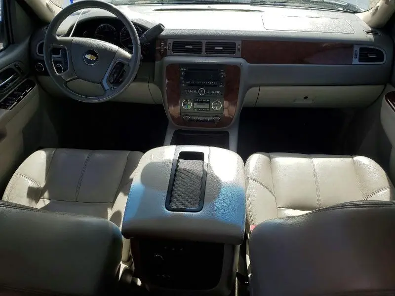 2012 CHEVROLET SUBURBAN K1500 LT  