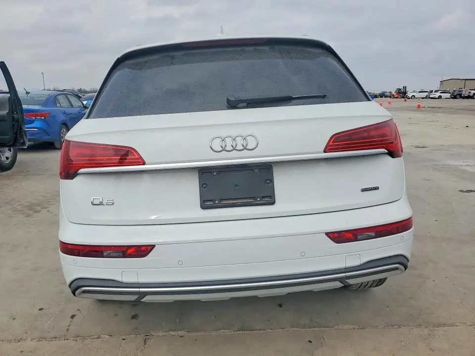 2024 AUDI Q5 PREMIUM 40  