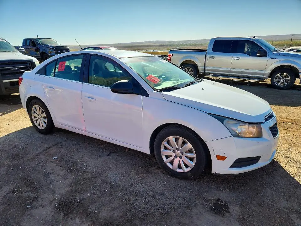 2011 CHEVROLET CRUZE LS  
