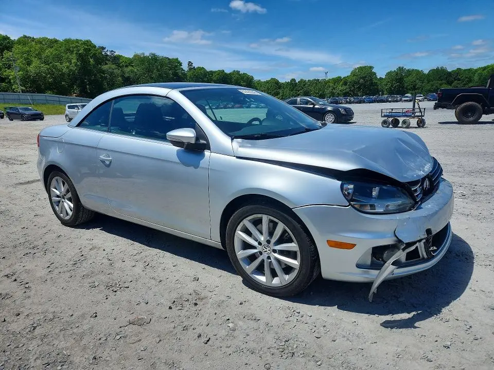 2015 VOLKSWAGEN EOS KOMFORT  