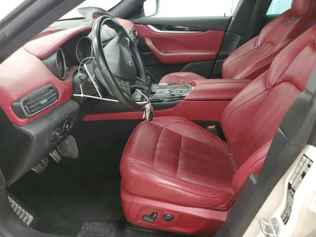 2018 MASERATI LEVANTE SPORT  