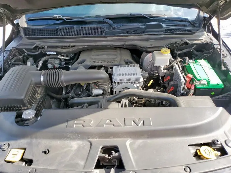 2019 RAM 1500 LARAMIE  