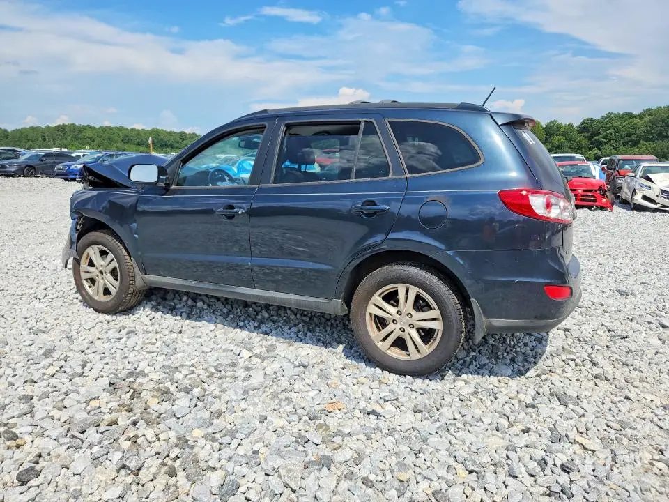 2010 HYUNDAI SANTA FE SE  