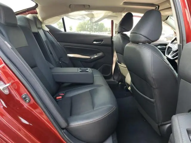 2019 NISSAN ALTIMA SR  