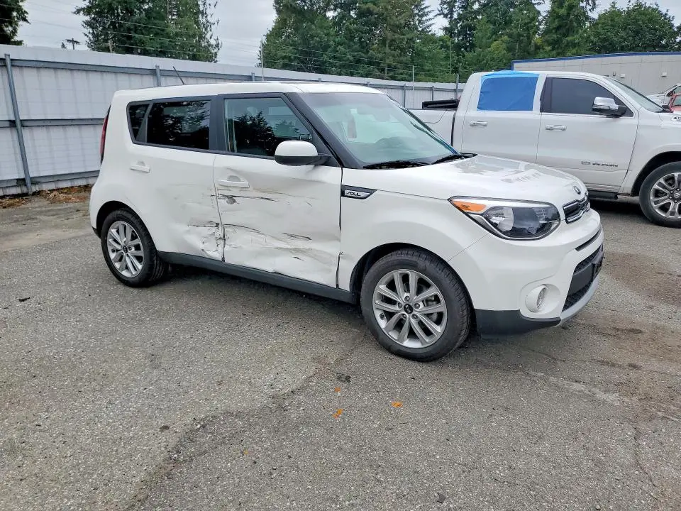2019 KIA SOUL +  