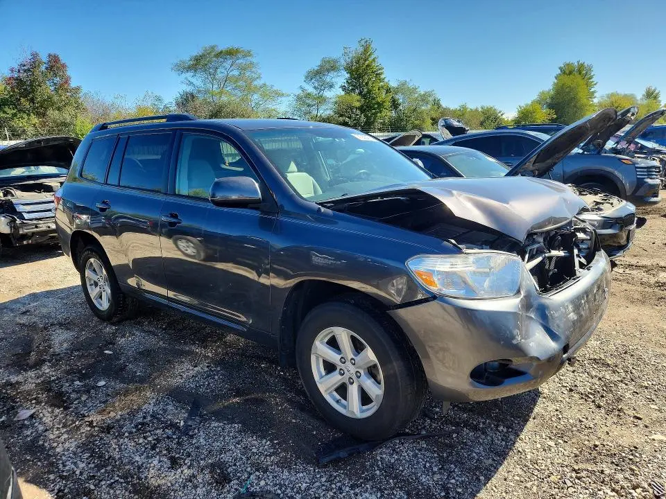 2010 TOYOTA HIGHLANDER BASE  