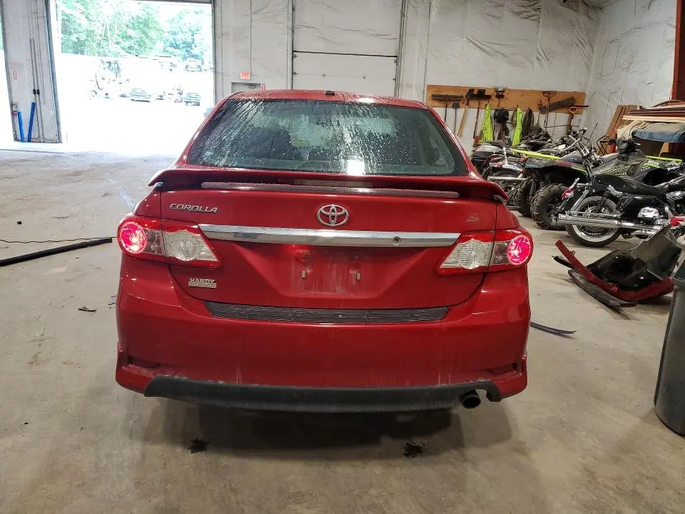2013 TOYOTA COROLLA S  