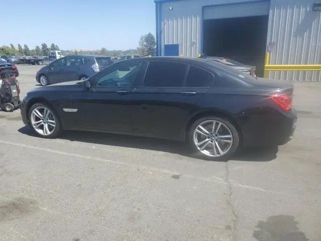 2011 BMW 750 I  