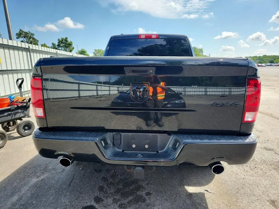 2017 RAM 1500 ST  