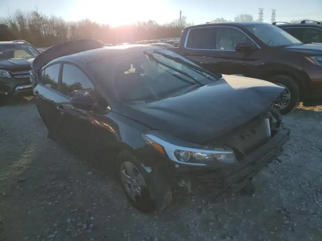 2018 KIA FORTE LX  
