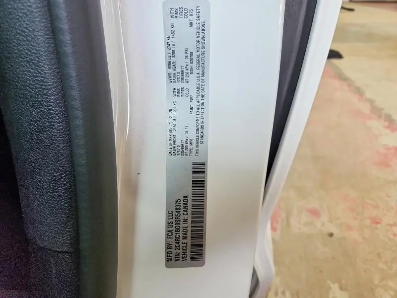 2025 CHRYSLER PACIFICA SELECT  