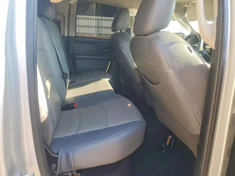 2014 RAM 1500 ST  