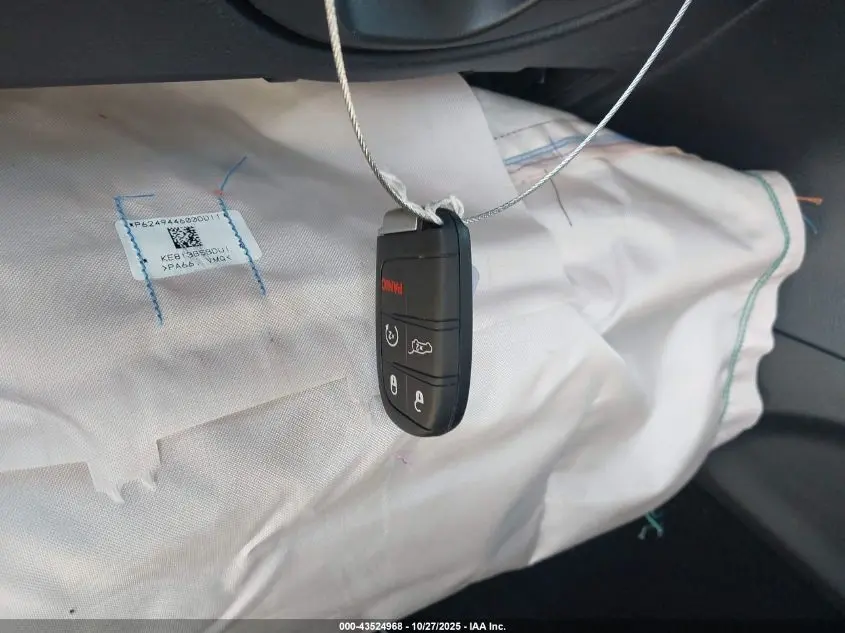 2021 JEEP GRAND CHEROKEE LAREDO X 4X2