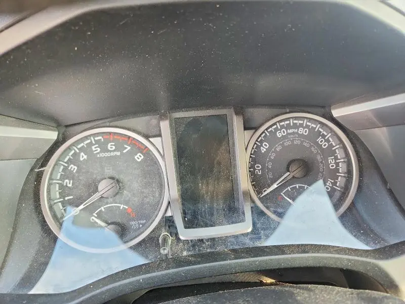 2022 TOYOTA TACOMA SR5  