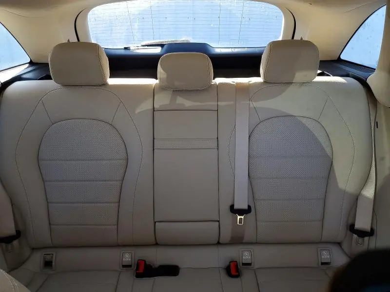 2019 MERCEDES-BENZ GLC 350E  
