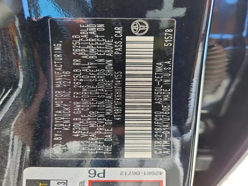 2017 TOYOTA CAMRY LE  