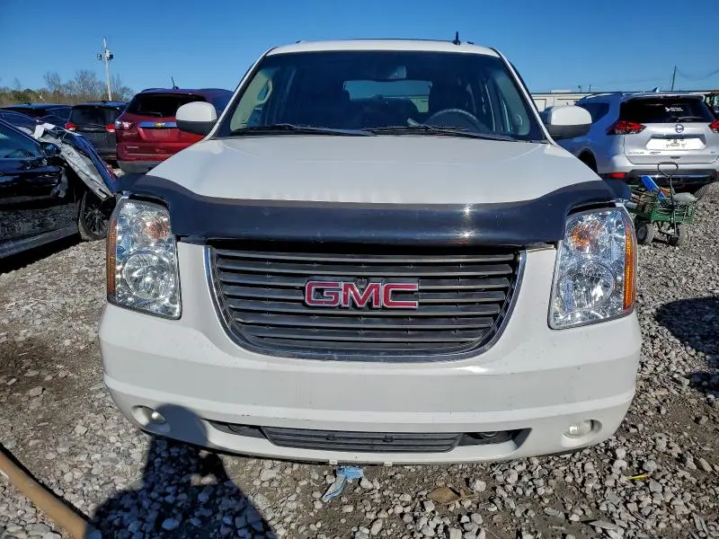 2010 GMC YUKON XL K1500 SLT  