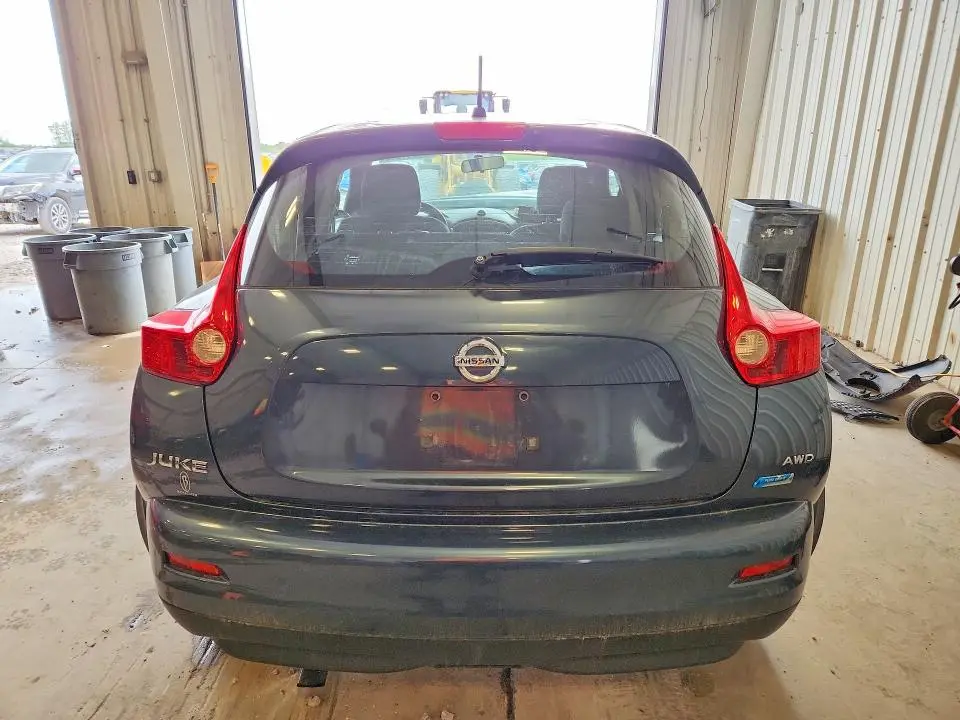 2014 NISSAN JUKE S  