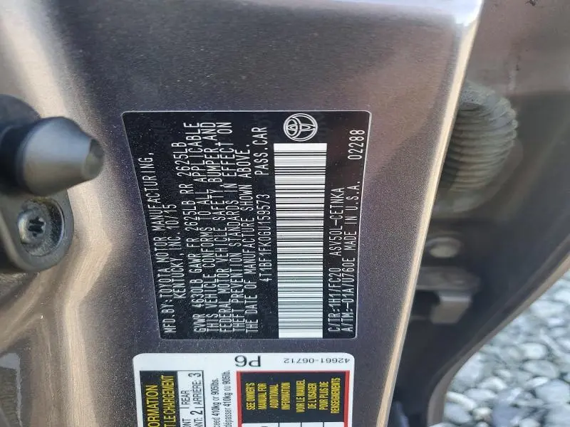2016 TOYOTA CAMRY LE  