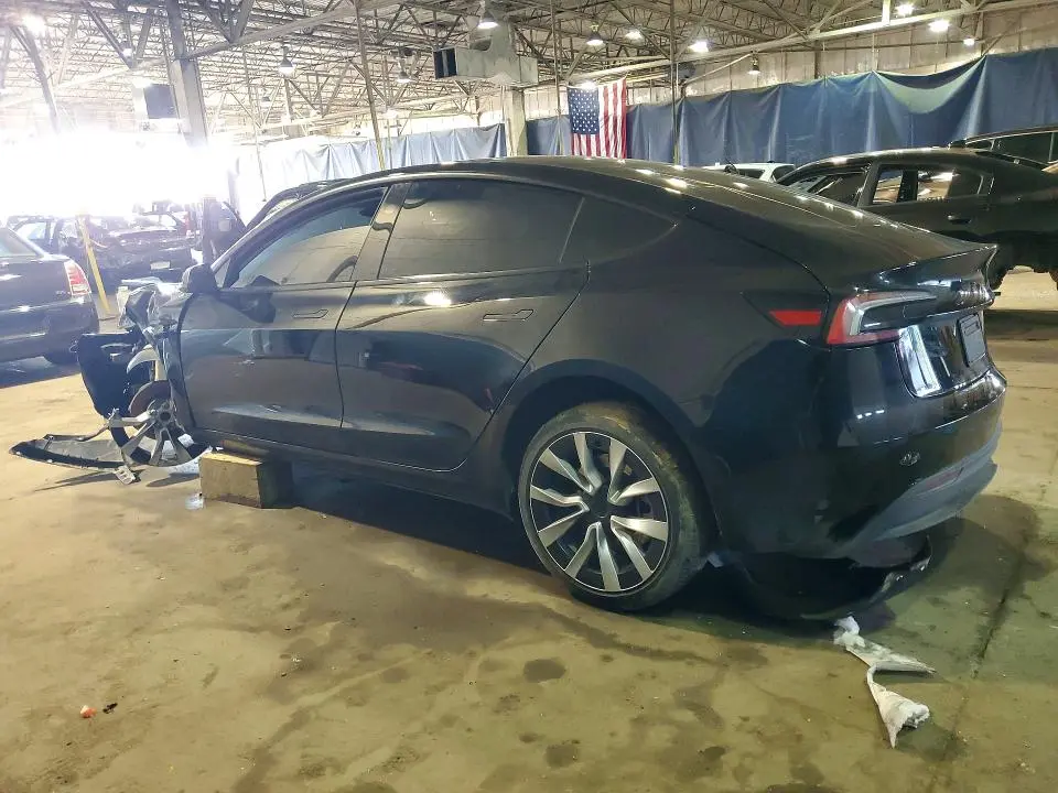 2025 TESLA MODEL 3   