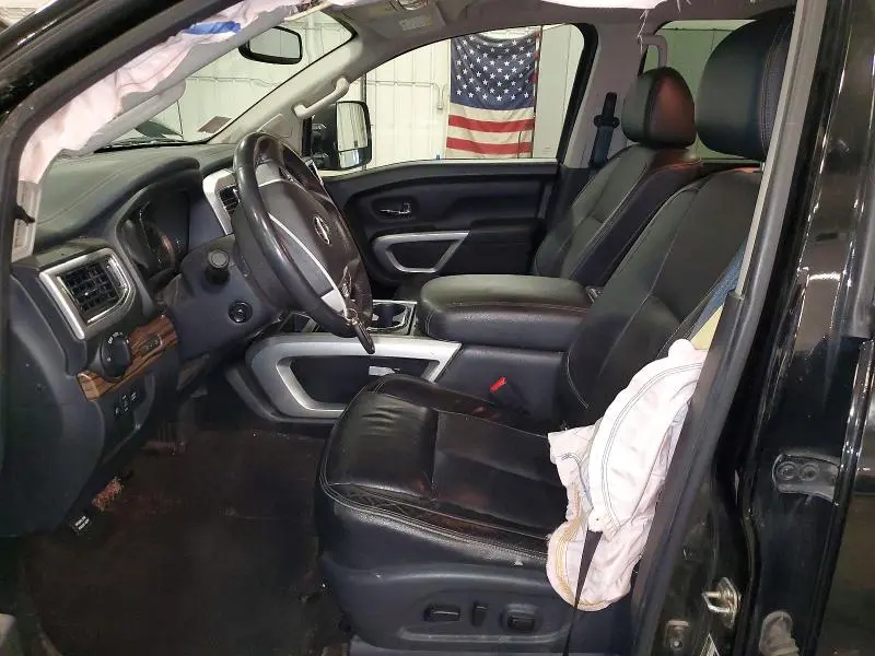 2017 NISSAN TITAN SL  