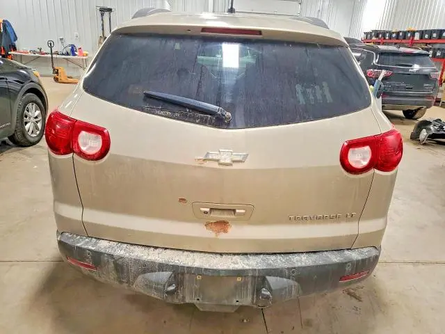 2011 CHEVROLET TRAVERSE LT  