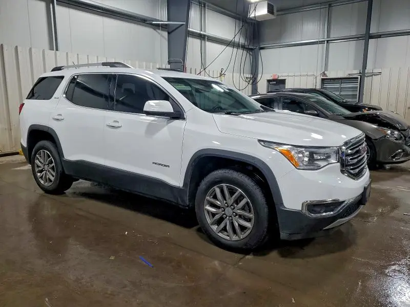 2017 GMC ACADIA SLE  