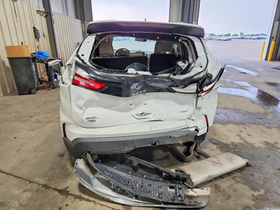 2021 FORD EDGE SEL  