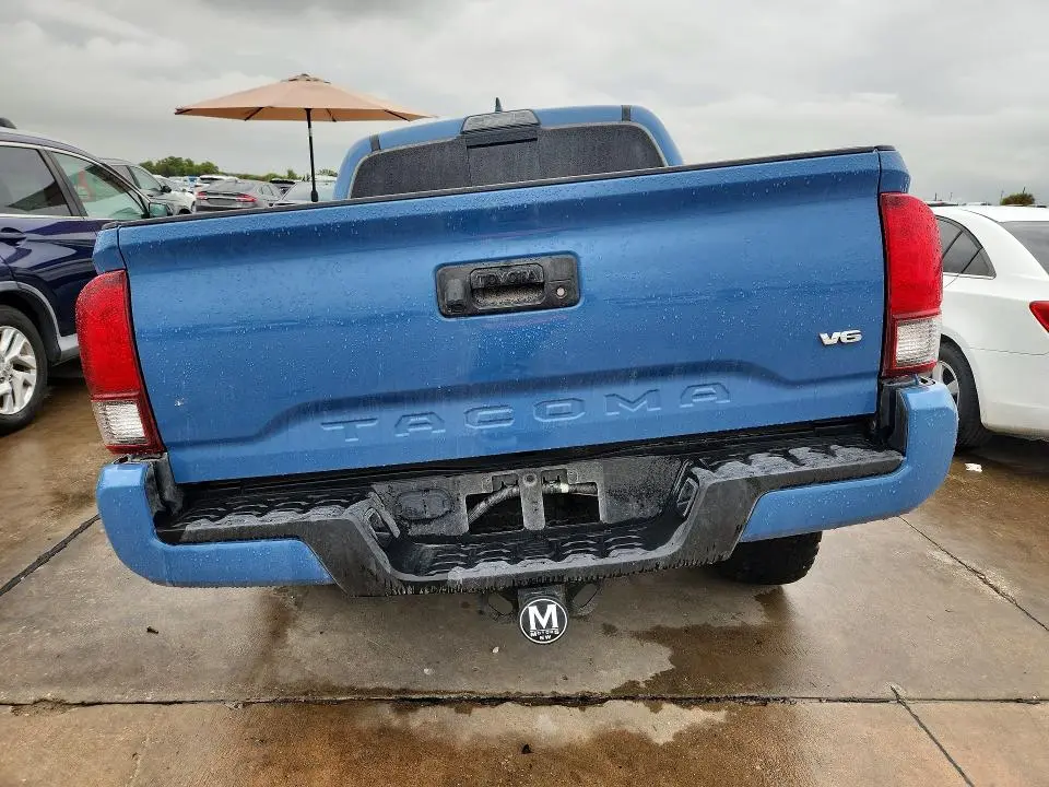 2019 TOYOTA TACOMA SR V6  