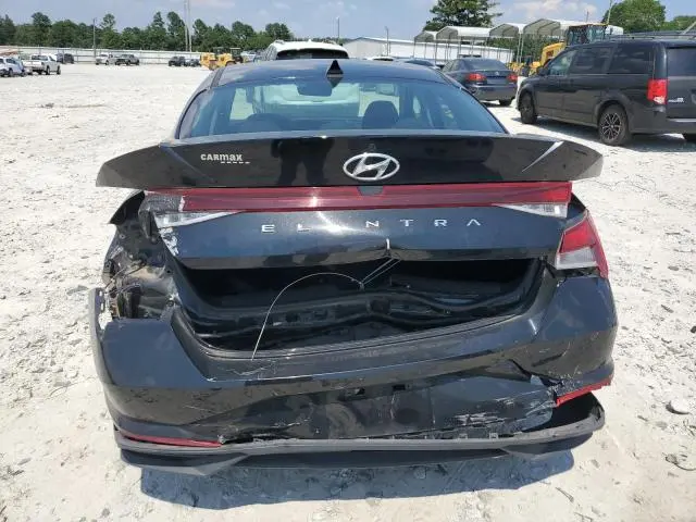 2021 HYUNDAI ELANTRA SE  