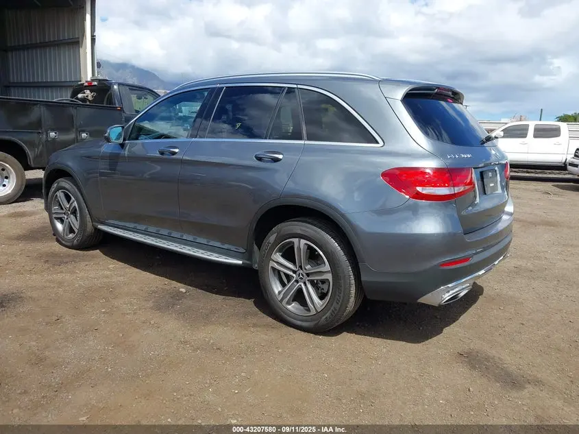 2018 MERCEDES-BENZ GLC 300  