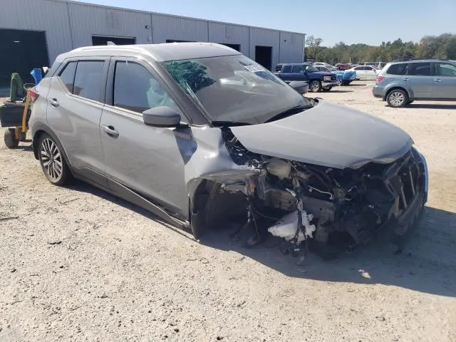 2024 NISSAN KICKS SV  