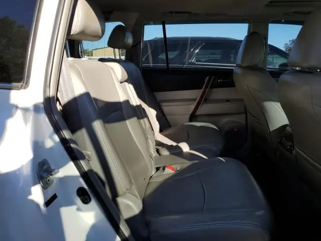 2013 TOYOTA HIGHLANDER LIMITED  