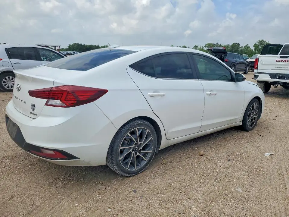 2019 HYUNDAI ELANTRA LIMITED  